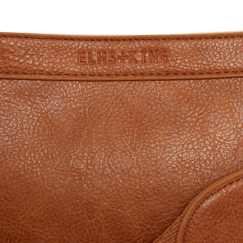 Milton Crossbody - Tan Pebble