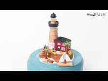 Laden und Abspielen von Videos im Galerie-Viewer, Wooderful Life Lighthouse Music Box
