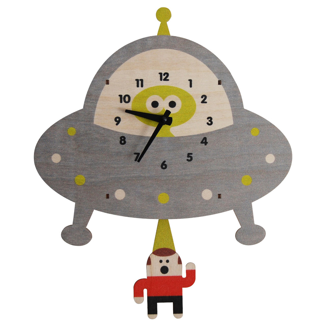 Saucer  pendulum clock