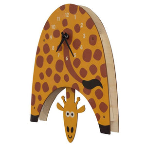 Giraffe pendulum clock