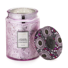 Load image into Gallery viewer, VOLUSPA JAPANESE PLUM BLOOM 100HR CANDLE
